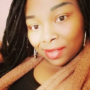Meet your Posher, Lecia